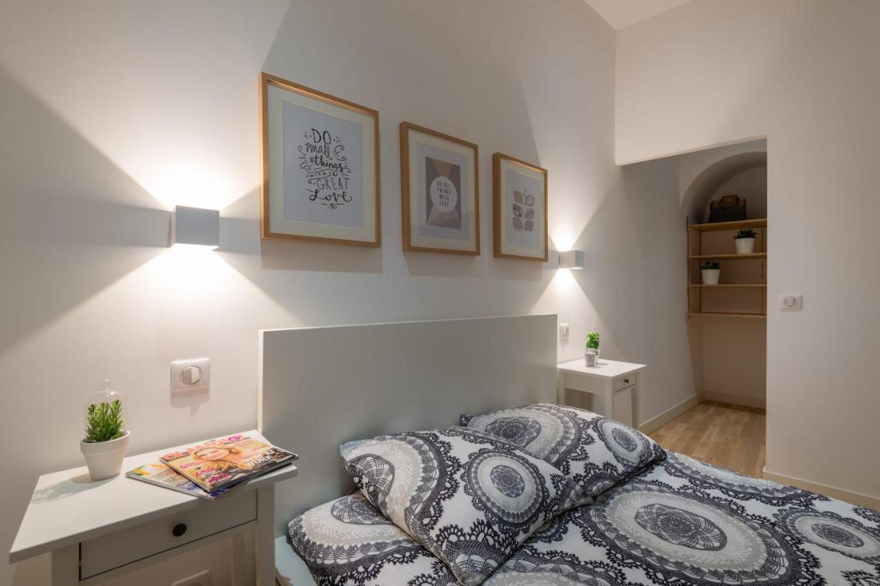 Latelier 2Br W Ac At 4 Min From The Beaches Of Old Nice Welkeys ภายนอก รูปภาพ